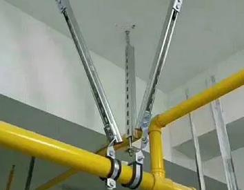 闸阀支撑架的质量要求。价格决定了深州抗震支撑框架的质量。